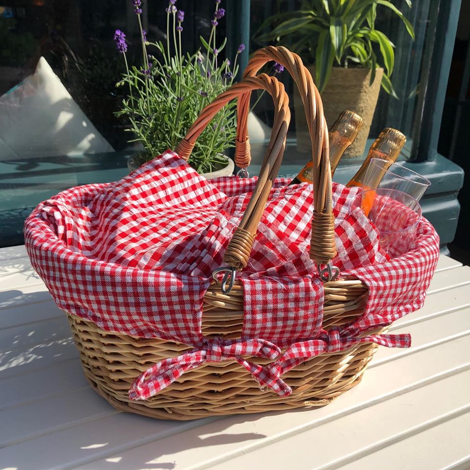 Picnic Basket Gourmet Kitchen