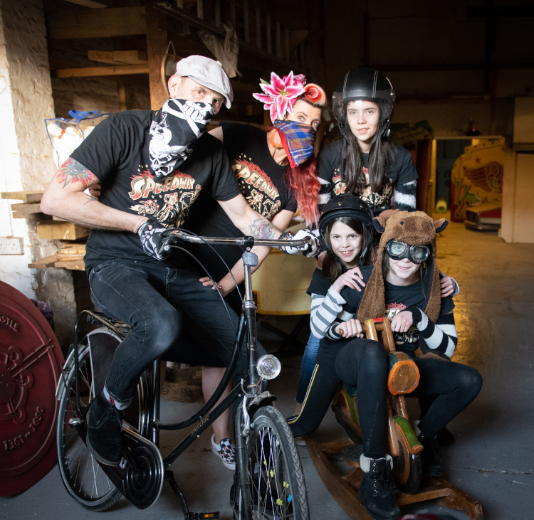 Family on a bicycle Speedway