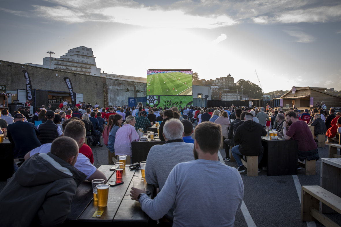 Watching Sport on the Big Screen