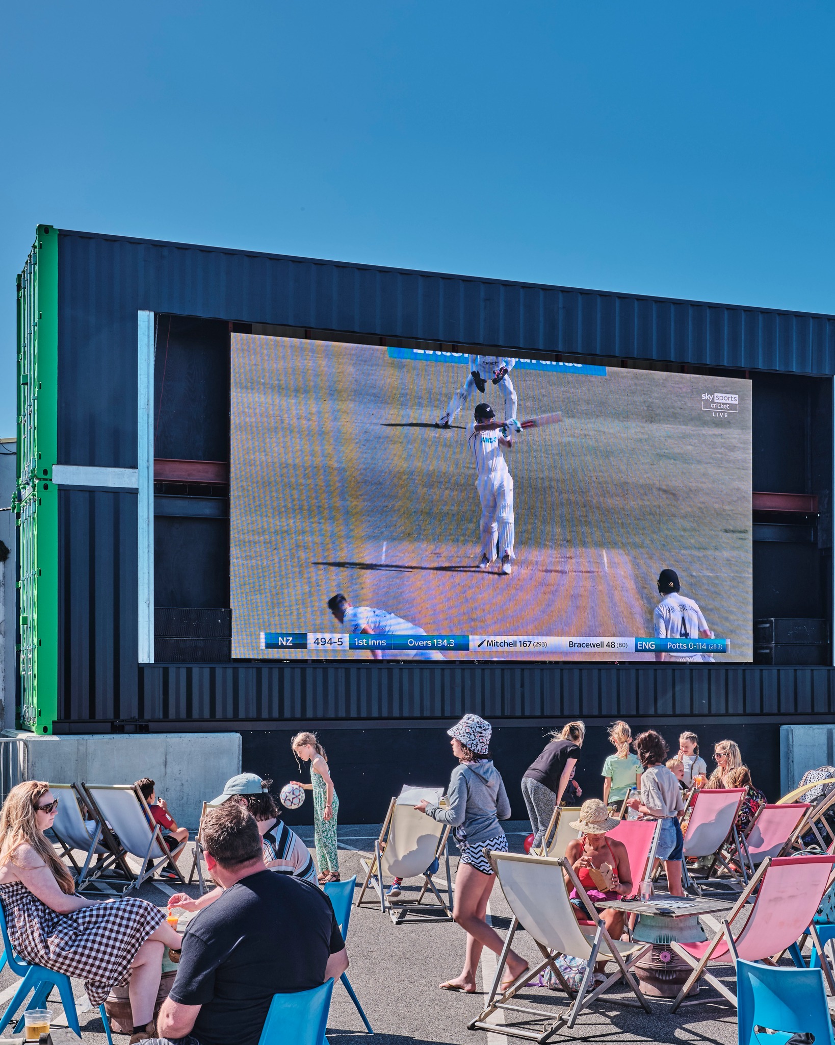Harbour Screen Cricket