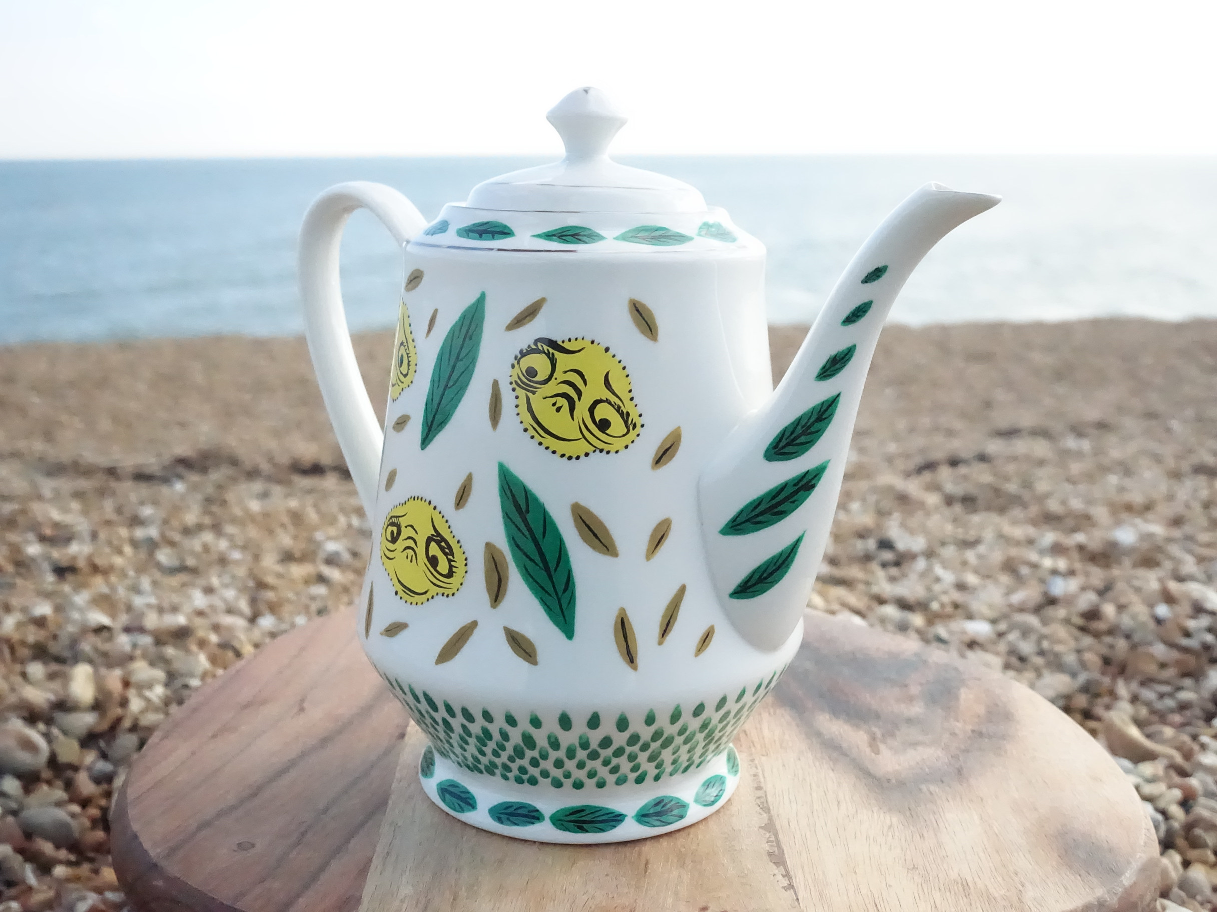 Caridade handpainted teapot