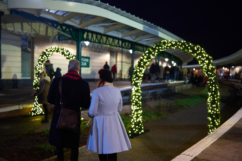 Festive Marketplace Arches