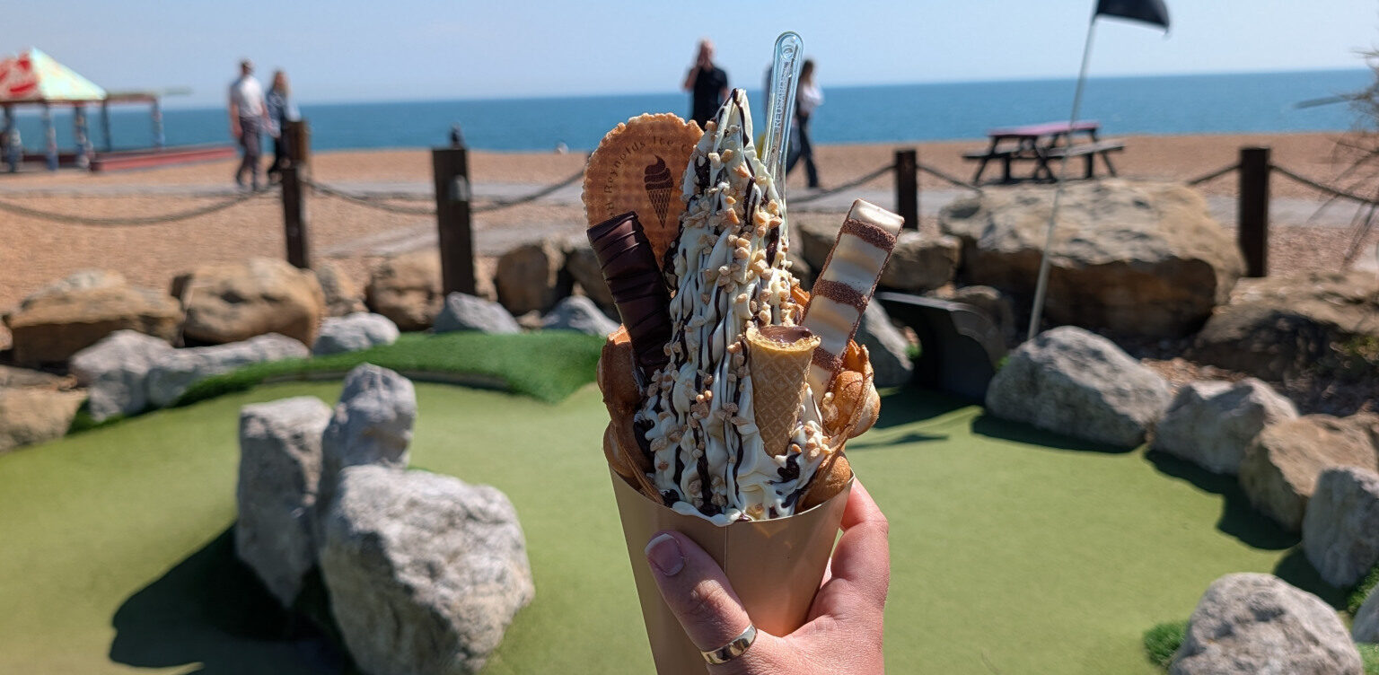 Shakers Ice Cream at the adventure golf
