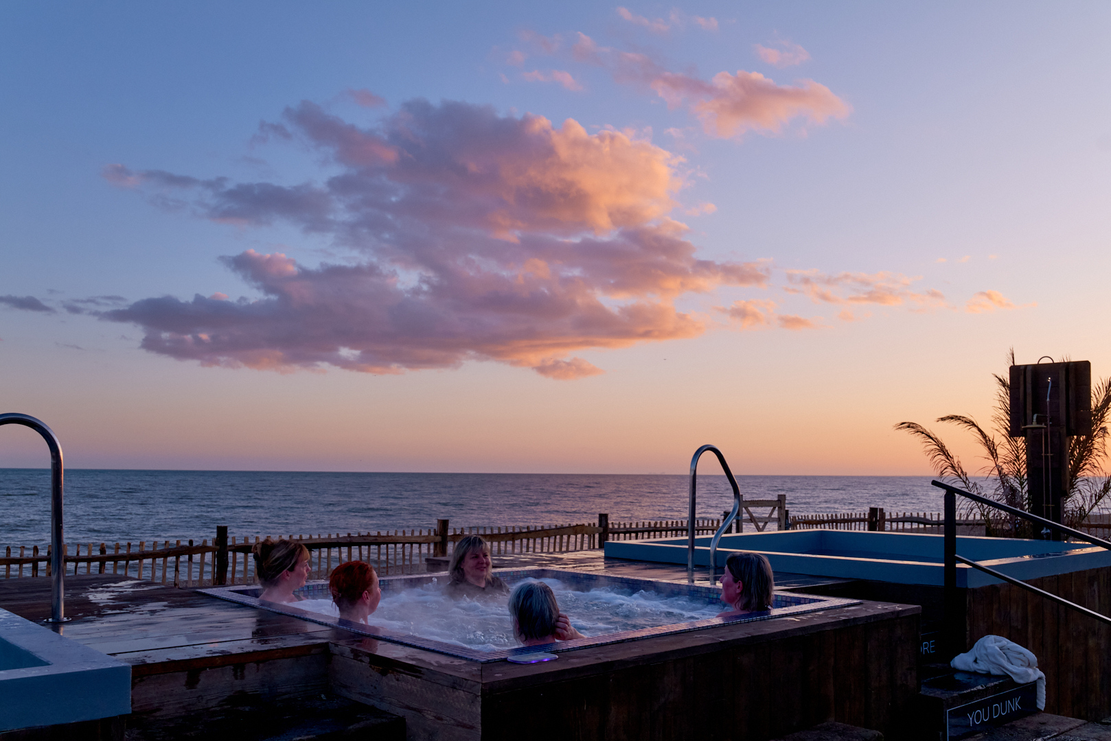 Sea Scrub Sauna Jacuzzi
